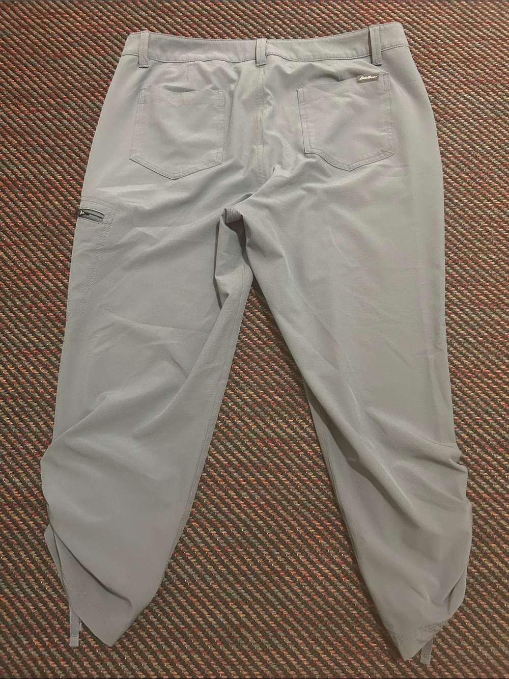Eddie Bauer Ripstop Hiking Capri Pants Slate Gray Ruched Trail Tech Size 10 - Picture 3 of 10